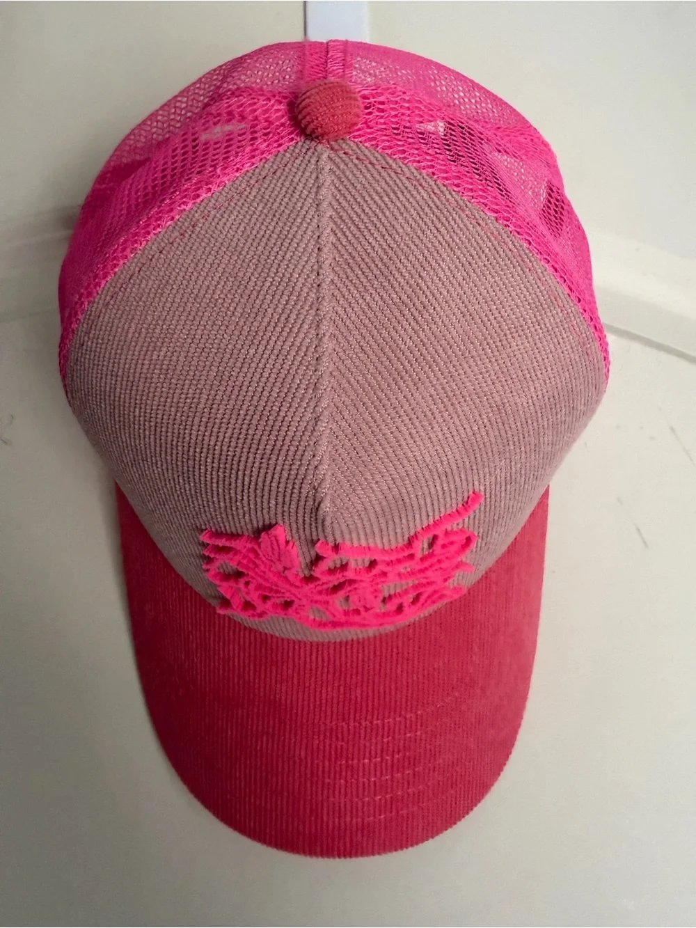 Women’s Two-Tone Pink Mesh Baseball Cap